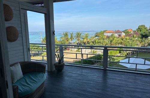 Mushroom Bay Hotel | Nusa View - Oceanfront Rentals