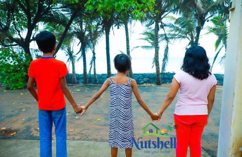 Thiruvananthapuram House | Nutshell-Airport Retreat by the Sea