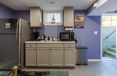 Montpelier Apartment | NYC Living Style in Laurel