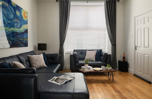 Llanrwst Cottage | NYTHFA, pet friendly, luxury holiday cottage in Llanrwst