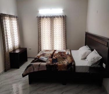 Kodaikanal House | O 2 -Residency 5 BHK -Yogi Cottage
