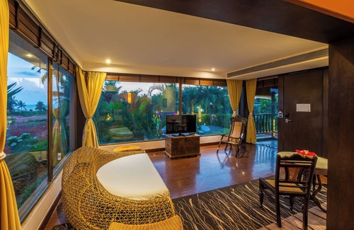 Sinquerim Resort | O Hotel Goa, Candolim Beach