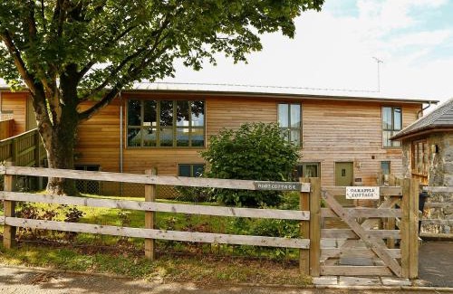 Teigngrace House | Oak Apple