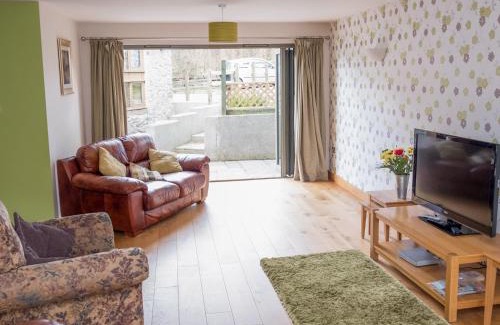 Teigngrace House | Oak Apple