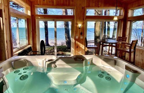 Sodus House | Oak Cottage Lakefront Hot Tub Fire Pit