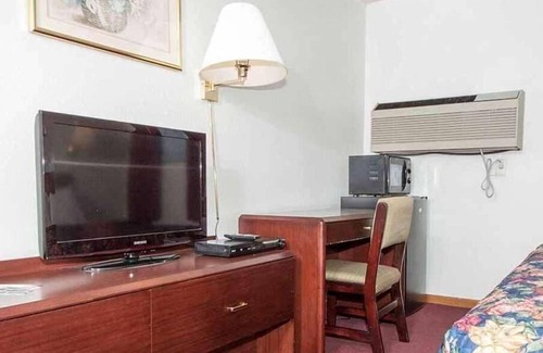 Oak Grove Hotel | Oak Grove Inn