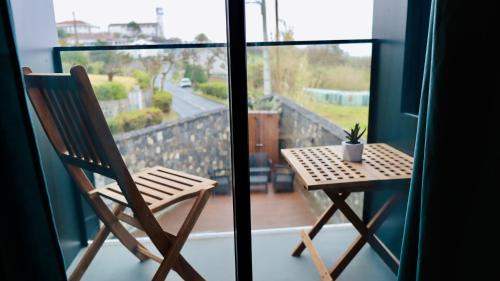 Ribeira Cha House | Oak Retreat House