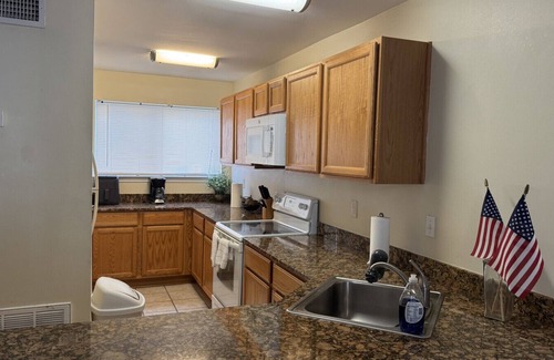Biloxi Apartment | Oak Shores Getaway Unit F103