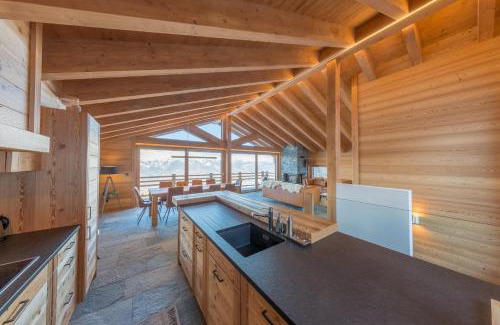 Nendaz Ski Chalet | Oak Tree Chalet - on the ski slope - luxury!