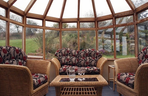 Washbourne Cottage | Oak Tree