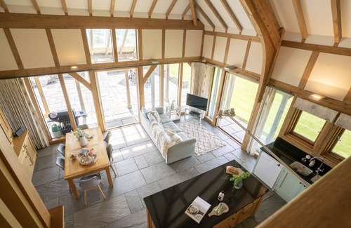 Saint Gennys House | Oakfield - a price managed that sleeps 6 guests in 3 bedrooms