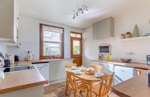 Fourstones Near Bentham House | Oakleigh - Three Bedroom House, Sleeps 4