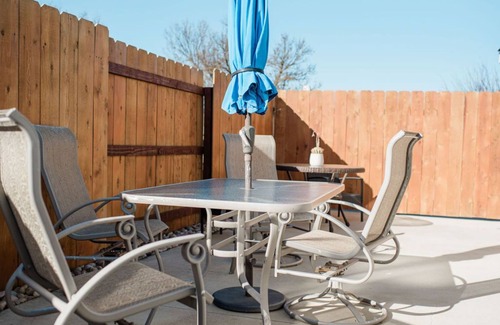 Paso Robles Apartment | Oaks & Grapes Getaway