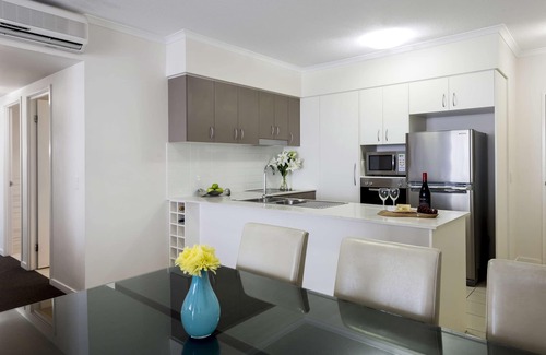 Woodend Apartment | Oaks Ipswich Aspire Suites