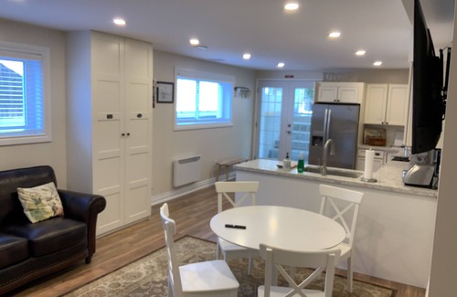 Niagara-on-the-Lake Apartment | Oasis amidst the wineries