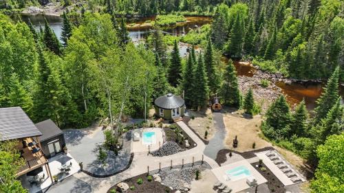 Peribonka Resort | Oasis et Spa du Capitaine