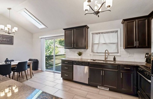 Lenexa House | Oasis in Overland Park: Your Perfect Retreat!