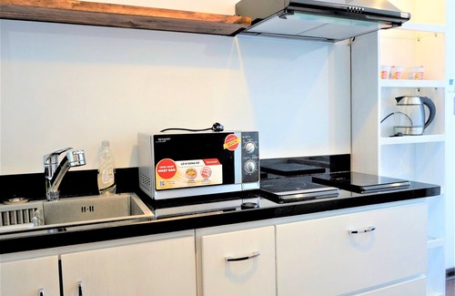 Son Tra Apartment | OASIS-NEAR BEACH-NICE VIEW STUDIO-BALCONY-04 ADULT
