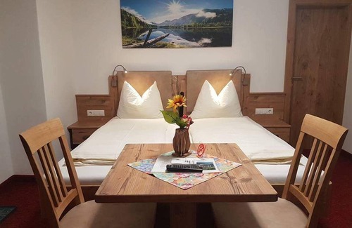 Wagrain Hotel | Oberauer Wagrain - Die Eco Familien Hotelpension (B&B)