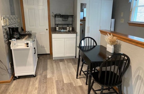 Kill Devil Hills Apartment | OBX gem, private studio, couple's nest!