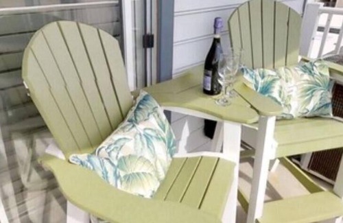 North Ocean City Condo | OC BEACH BLISS! OCEANVIEW BEAUTY STEPS TO BEACH! INDOOR POOL & ELEVATOR
