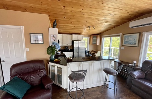 Todds Island Apartment | Oceanfront 2BR Private Apartment