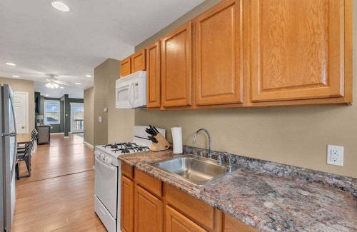 Point Pleasant Beach House | OCE13094 | Oceanfront Bargain! 2BR 1st Flr, 1 car parking, Pets OK! - Shore Points Vacations
