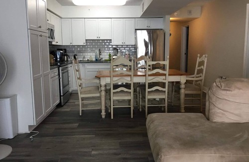 North Ocean City Condo | OCEAN AND FRONT VIEWS! - 17th Flr ~winter/spring deals~ INDOOR POOLS YEAR ROUND