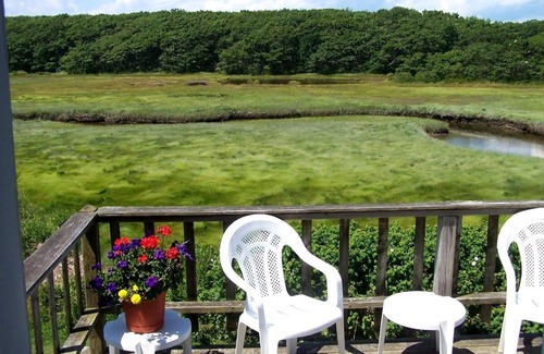 Biddeford Pool House | Ocean and Pool Views at Fortunes Rocks Beach