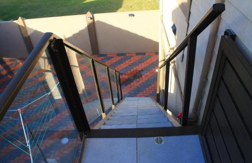Glentana Apartment | Ocean at doors step