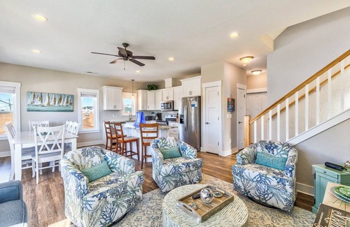 Kill Devil Hills House | Ocean Blue | 450 ft from the beach | Kill Devil Hills