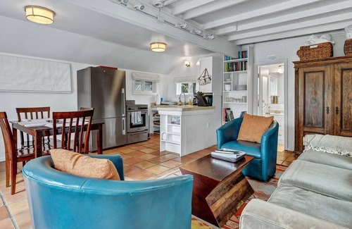 Stinson Beach Apartment | Ocean Breeze - Studio & Glamping Getaway w Hot Tub!