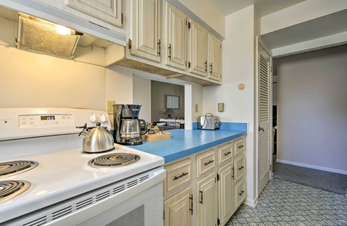South End Condo | Ocean City Condo w/Pool Access: Walk to Beach!