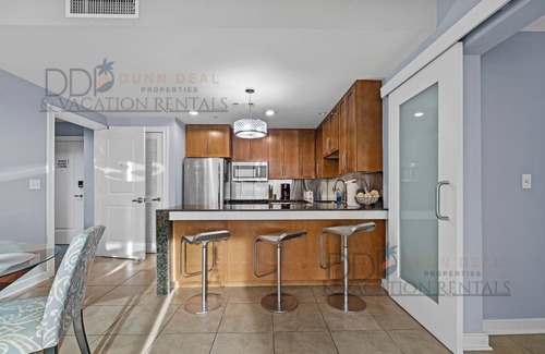 Biloxi Condo | Ocean Club 502 Enjoy panoramic views of the gulf.