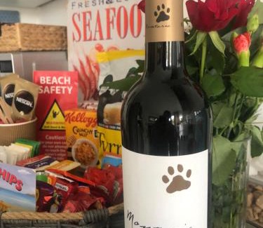 Brean Apartment | Ocean Drive Boutique Apartment continental Breakfast & Tray