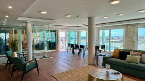 The Strip Apartment | Ocean Drive by Check-in Portugal