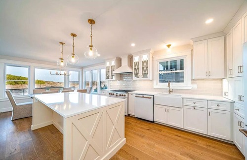 Gold Coast Condo | Ocean Dunes - exclusive ocean front setting with direct access to beach