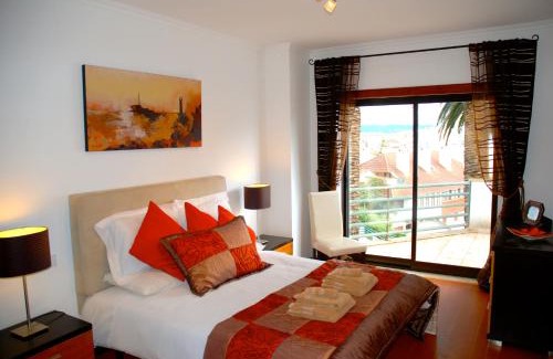 Sao Martinho do Porto Apartment | Ocean - Duplex apartment 65m from the beach with pool and parking