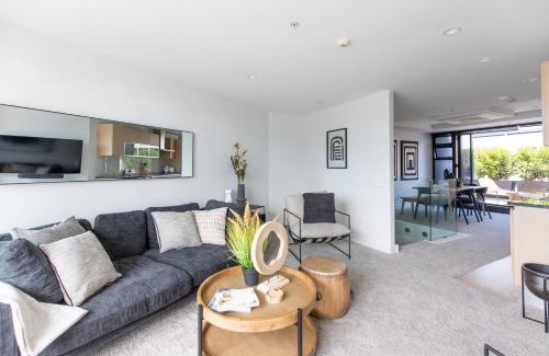 Mount Maunganui Apartment | Ocean Eleven Deluxe