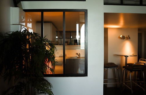 Guethary Apartment | Ocean-facing duplex with terrace