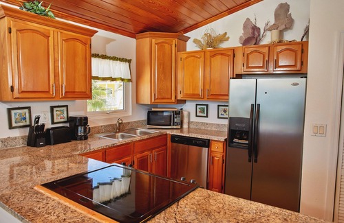 West End House | Ocean Front 3 Bedroom Villa in West Grand Bahama Island