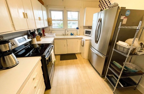 Atlantic Beach House | Ocean front and 5 stars! Your next great vacation starts here. Check it out.