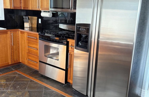 Campbell River Apartment | Ocean front guest suite in Campbell River.