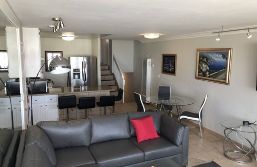 Mission Beach Condo | Ocean Front On Mission Beach! -Large 2BR/2BA, Beach Patio, Firepit, BBQ, Parking