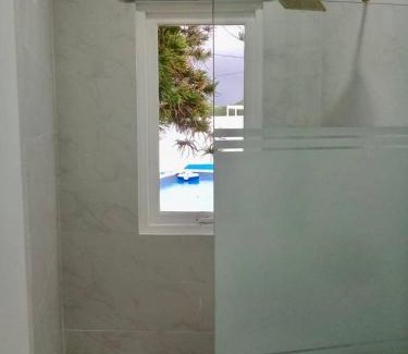 Pos Chiquito Apartment | Ocean Front Property - Villa 4 Aruba w pool view