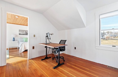 Greenbush House | Ocean Front Retreat, Family Friendly-Stunning Views! Walk to Beach + Harbor 4BR+