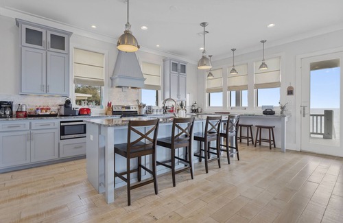 Ocean Springs House | Ocean Front Serene & Rejuvenating Home on the Gulf
