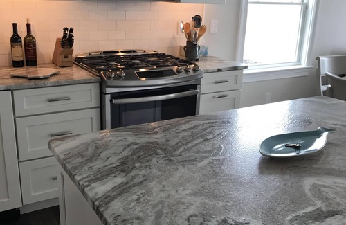 South End House | Ocean Front, Single Family Home with 5 BR, 4.5 Baths and 4 large decks