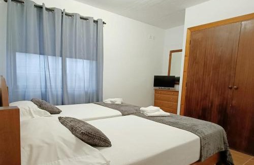 Horta House | Ocean Front TWIN Rooms