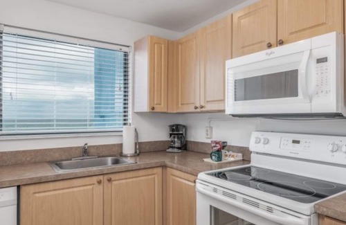 Hutchinson Island South Resort | Ocean Front Two Bedroom Condo, Florida 3454281